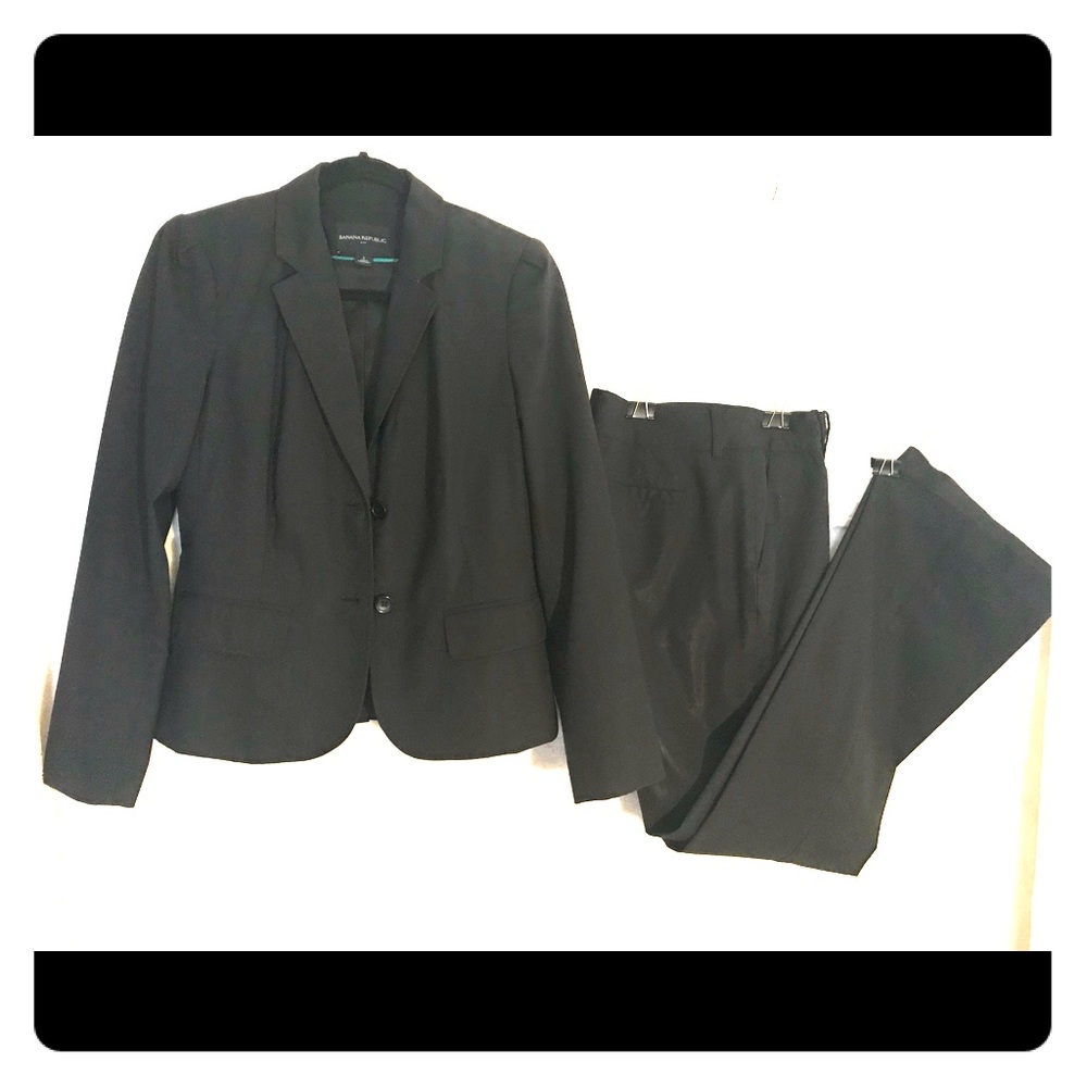 Banana Republic Pant Suit